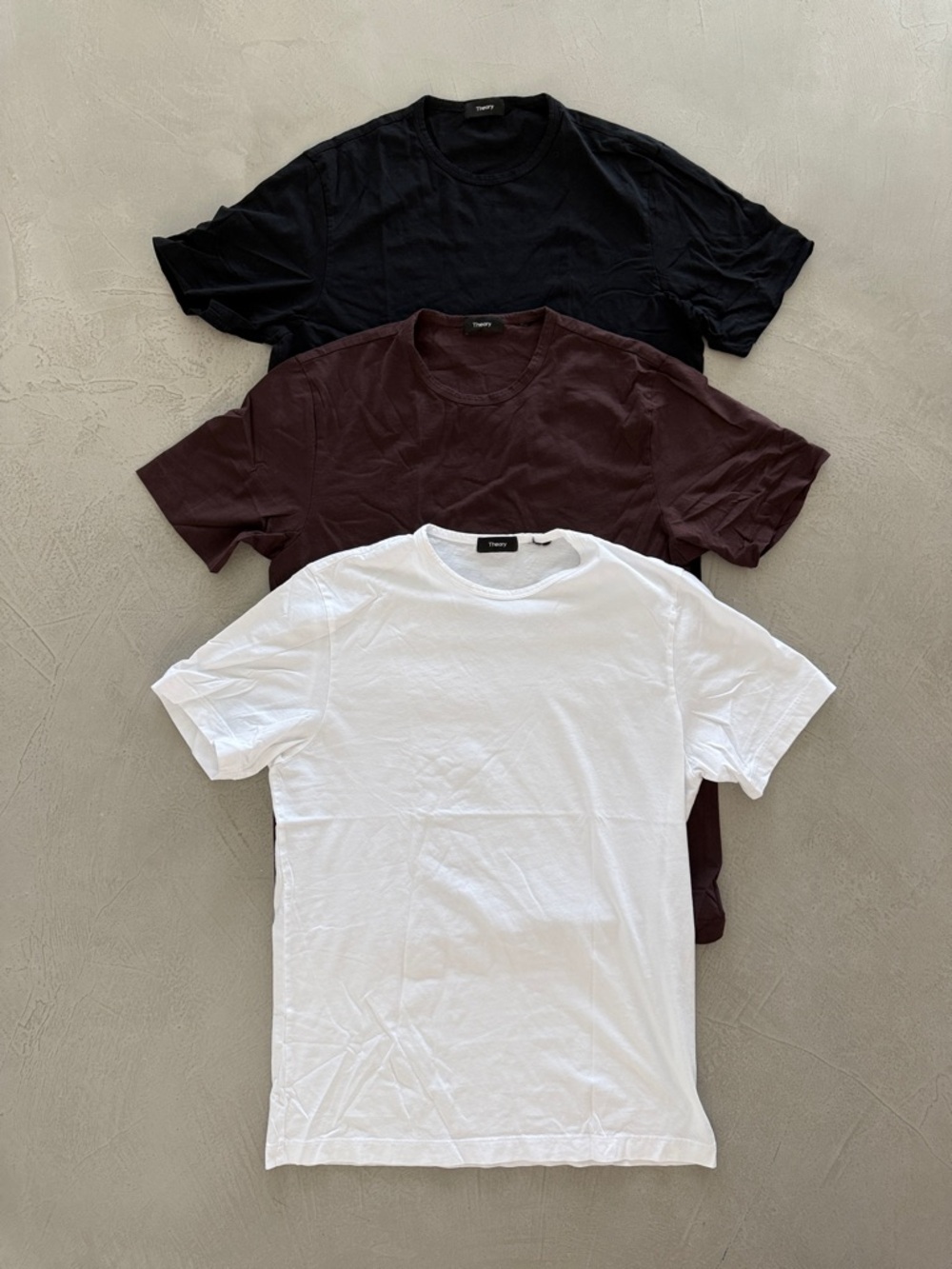 Theory Short Sleeve Crew Neck Tee - Black, Brown, White 3-Pack Never Worn no tag